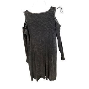 Women faded black long sleeve dress